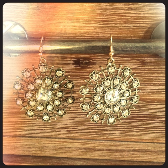 Fabulous Gold Earrings!