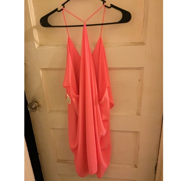 Sexy Coral Dress - Picture 2 of 4