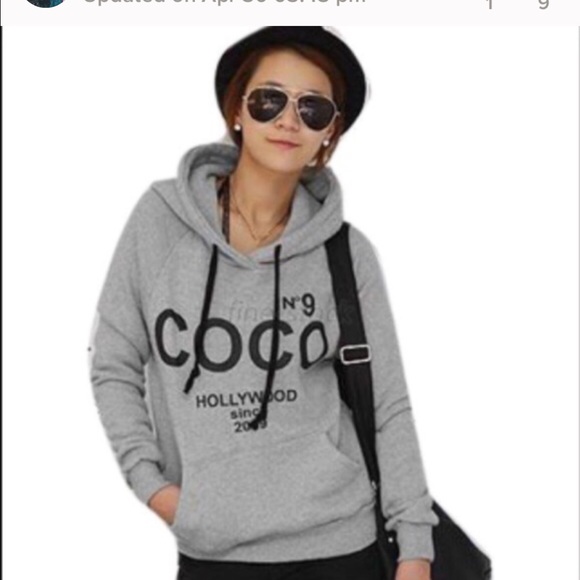 Tops - Hoodie sweater