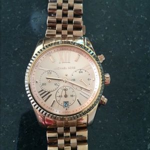Michael Kors rose gold watch