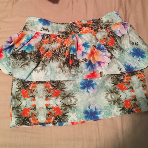 Zara peplum skirt