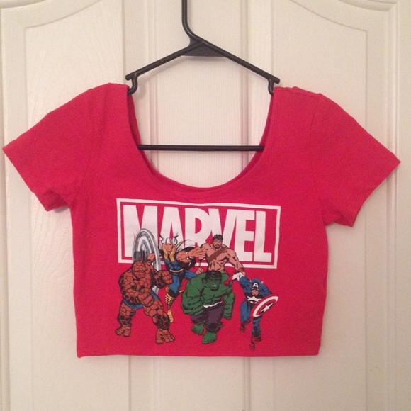 ✨MARVEL CROP TOP✨