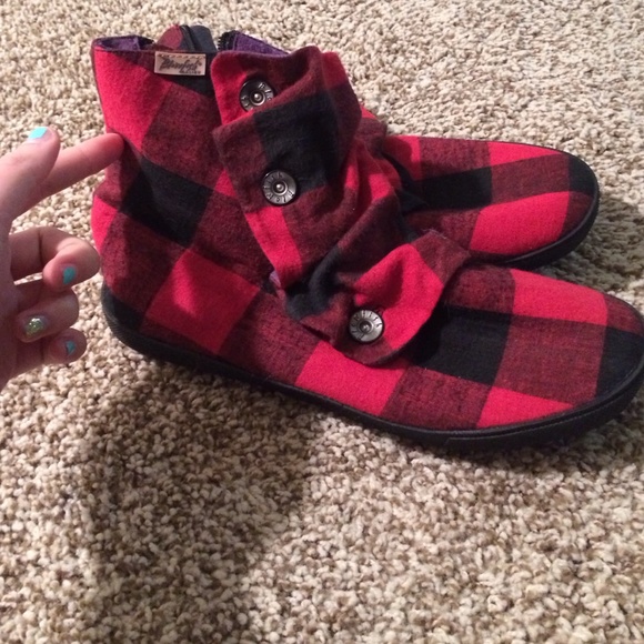 Blowfish Malibu booties :)