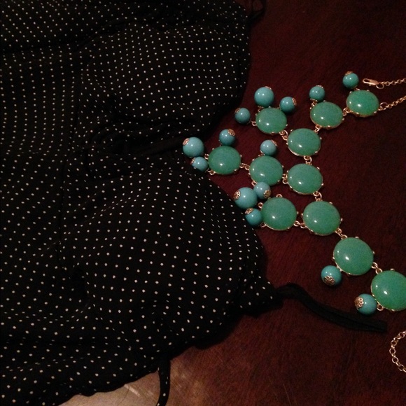 Top - Picture 2 of 4