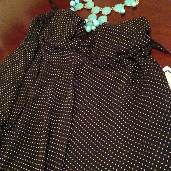 Top - Picture 3 of 4