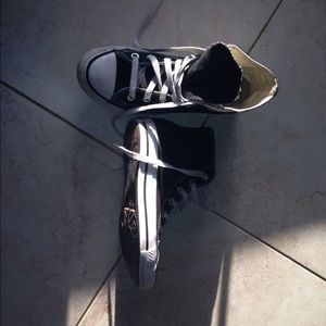 Black/White Converse