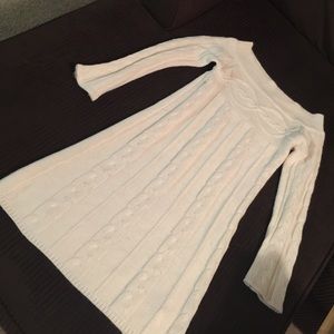 Quarter sleeved sweater dress