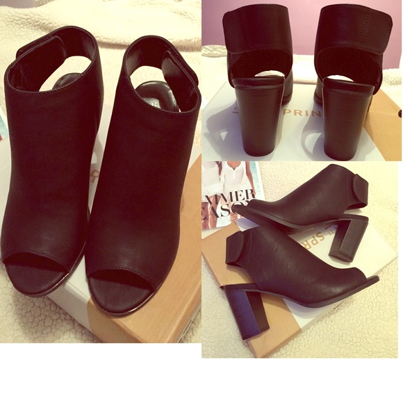 Shoes - NEW Trendy Bootie ✨