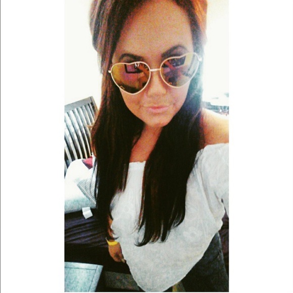 💁🏼 Meet your seller! 💁🏼👋🏻👋🏻👋🏻 - Picture 4 of 4