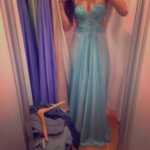 Prom dress la femme size 2