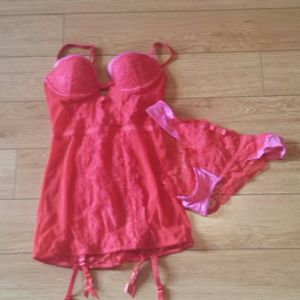 NWT sexy lingerie set (make an offer)