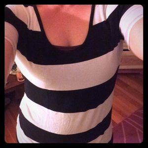 Scoop neck striped tee