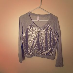 Sequin v-neck sweatshirt