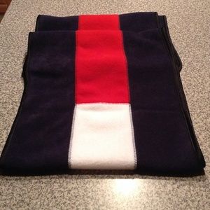Tommy Hilfiger Scarf