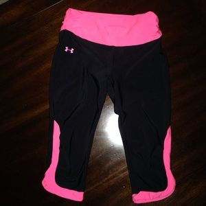 Under Armour workout crops