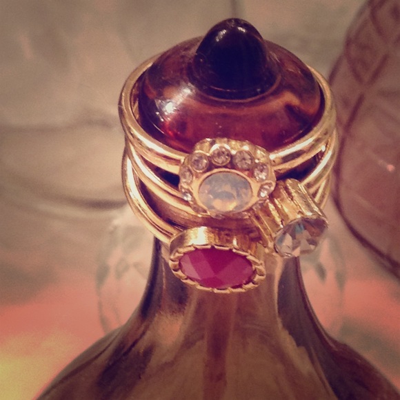 Set of 3 Gold Rings..PERFECT FOR STACKING! - Picture 1 of 4