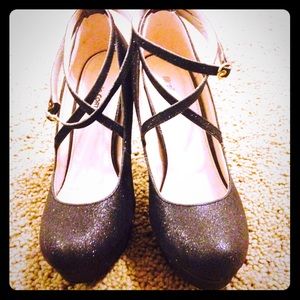 ❌SOLD IN BUNDLE❌MAKE AN OFFER! Heels