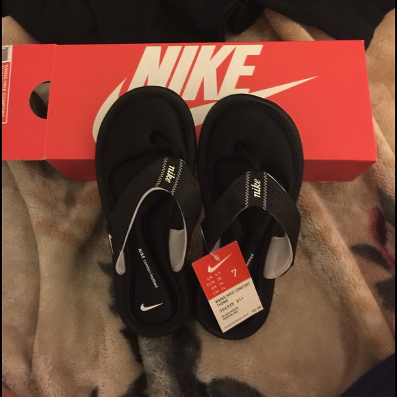 Women's Nike Thong