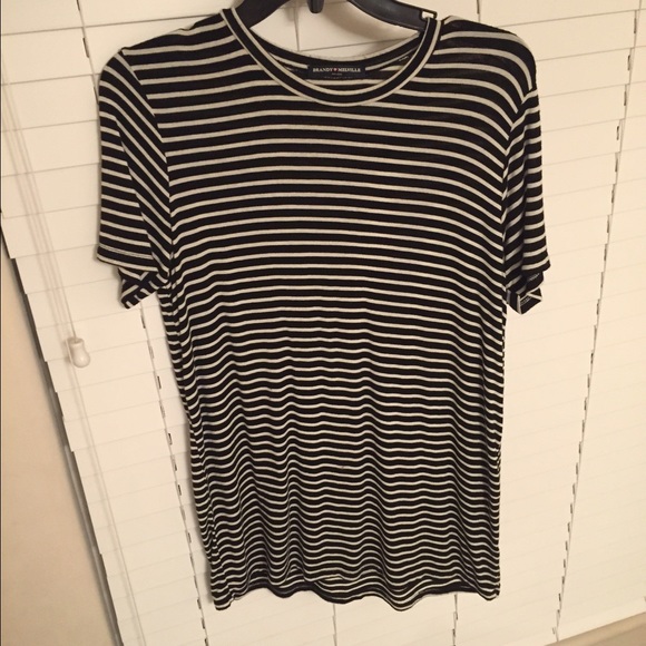 Black and white long sleeve shirt