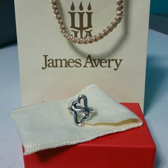 "Heart to Heart" James Avery Ring