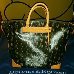 Dooney and bourke