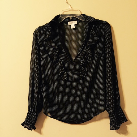 Beautiful Ann Taylor loft sheer top