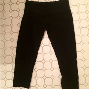 lulu lemon cropped leggings size 6