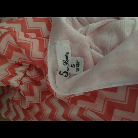 Pink white chevron summer dress small - Picture 3 of 3