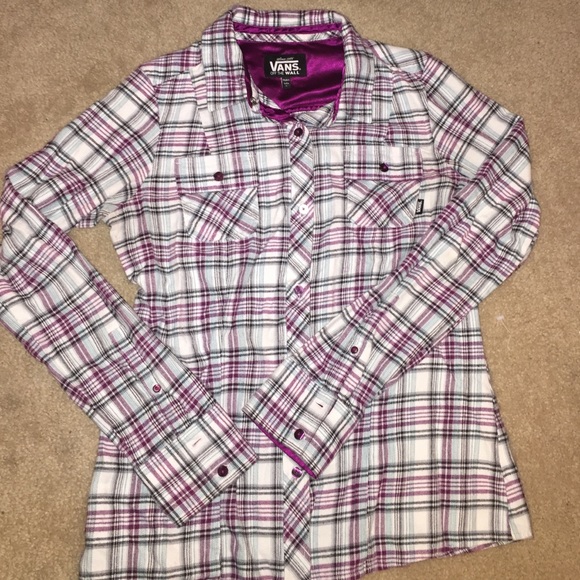 🍍SOLD🍍 Vans flannel button up