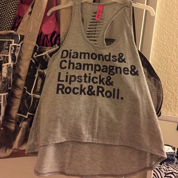 Diamonds & Champagne & Lipstick & Rock&Roll.