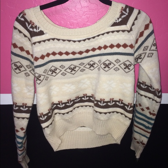 cute patterned sweater - Picture 1 of 1