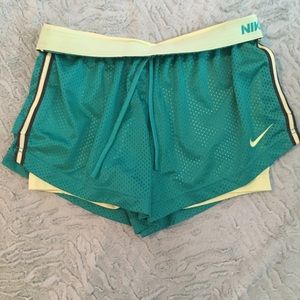 Nike Women's Double Up Pro Shorts
