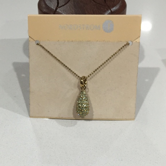 Swarovski Tear drop necklace - Picture 1 of 2