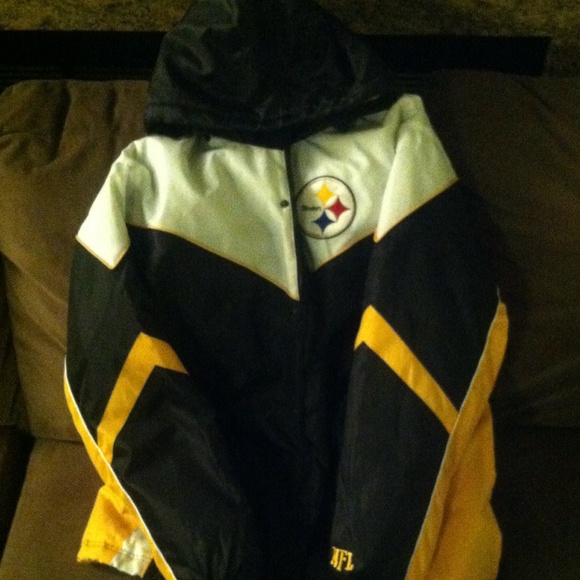 NFL STEELERS GEAR. - Picture 4 of 4