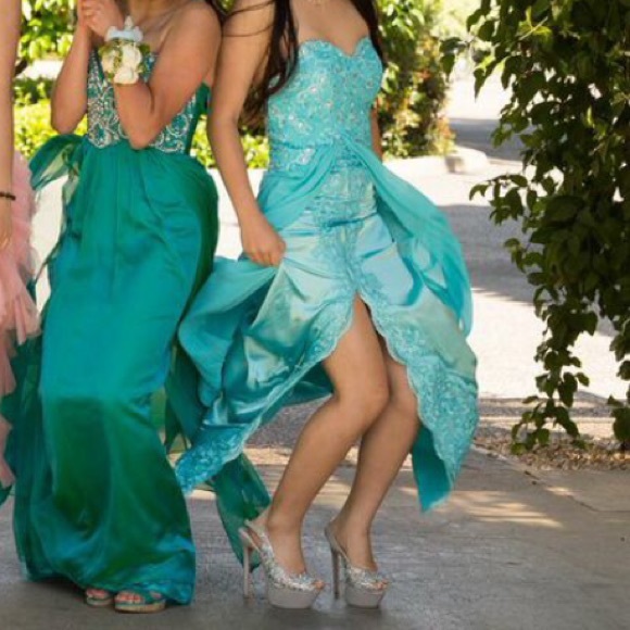 Baby blue prom dress - Picture 1 of 3