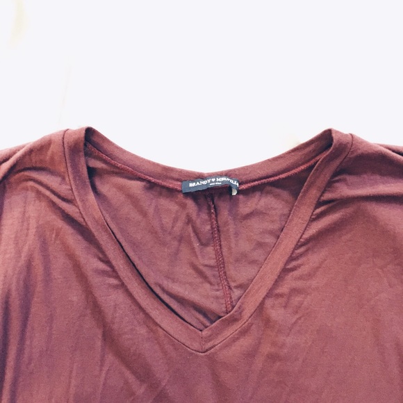 🚫 sold 🚫 Brandy Melville V-Neck Shirt - Picture 2 of 2