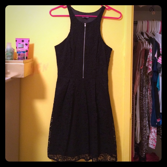 Black express dress