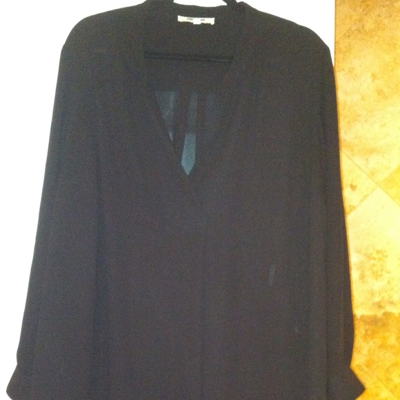 Black sheer ling sleeve dress shirt