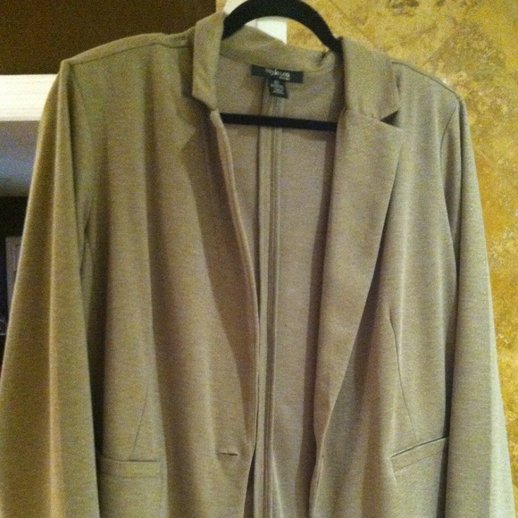Soft gold blazer/Jacket like new