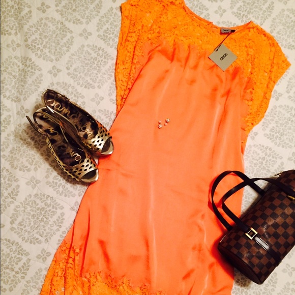 Romantic Lace Midi Dress