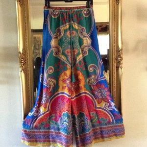 HOST PIC Printed flares pant