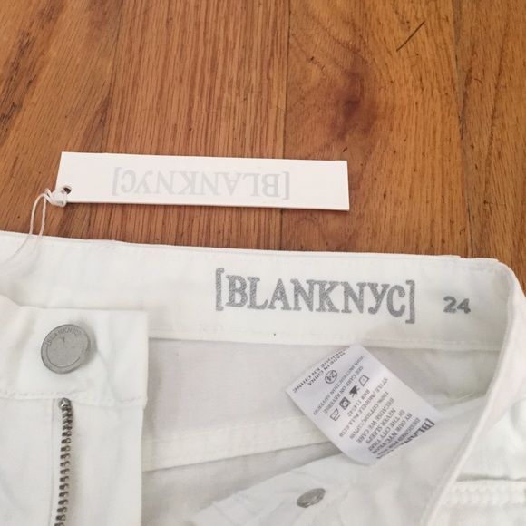 Brand new with tag Blank NYC white cutoff shorts - Picture 2 of 4