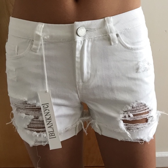 Brand new with tag Blank NYC white cutoff shorts - Picture 4 of 4