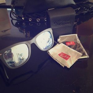 😎Ray Ban 'Folding Wayfarer'😎