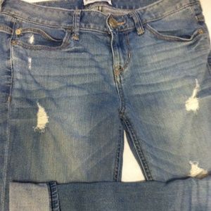 EXPRESS RIPPED CUT OFF JEANS