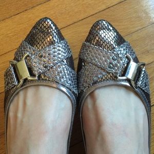 Faux snake skin metallic flats