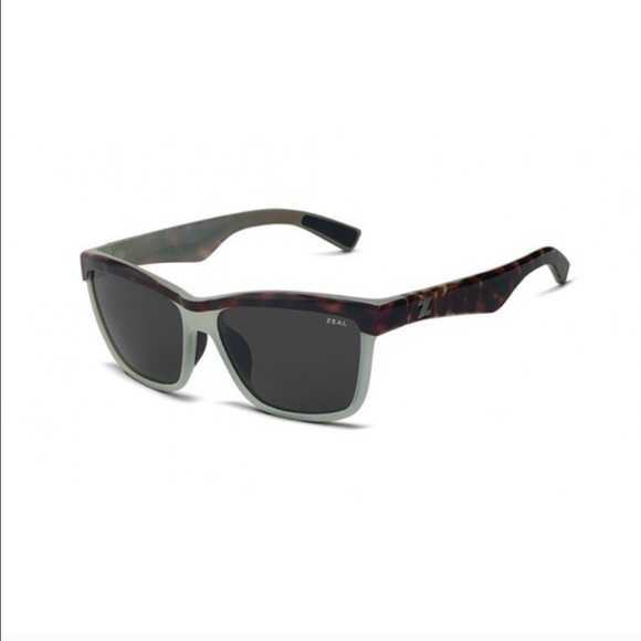 Teal & Tortoise Kennedy Zeal Optic Sunglasses