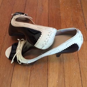 Black and White Michael Kors Pumps