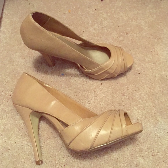 Nude Peep Toe Pumps
