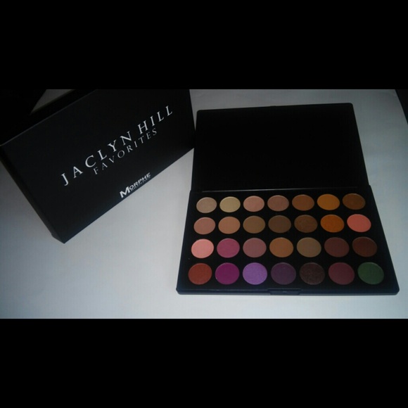 BNIB Jaclyn Hill Favorites palette